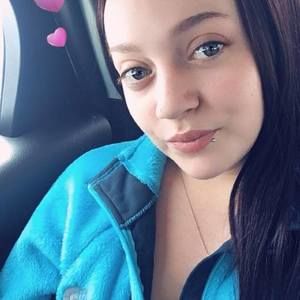 Meet your Posher, Katelyn